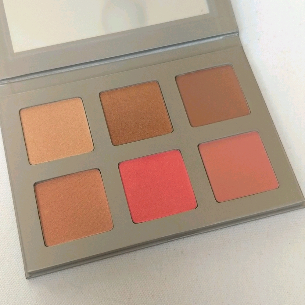 COPY - NEW Iconic London face palette